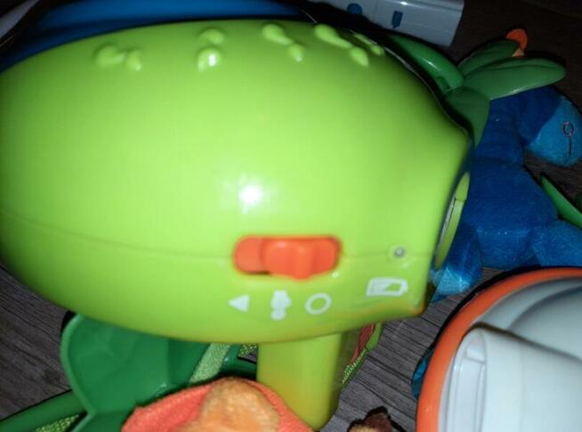 Karuzela z pozytywką na baterię+GRATIS