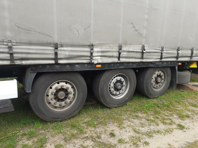 Magazyny mobilne- budowlany - inne - Wynajmę naczepy