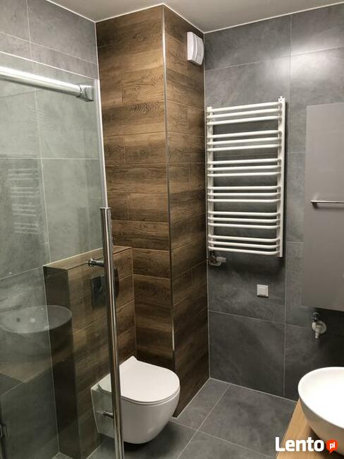 Łazienki, Wykończenia wnętrz