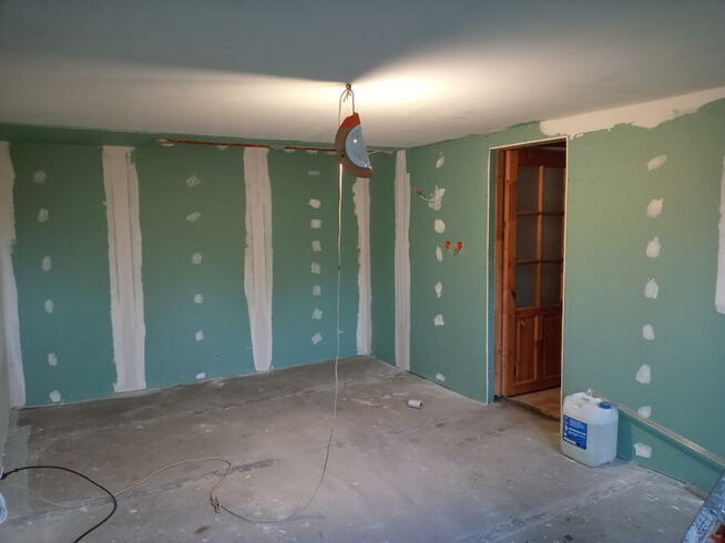 Uslugi remont mieszkan dachow elewacji