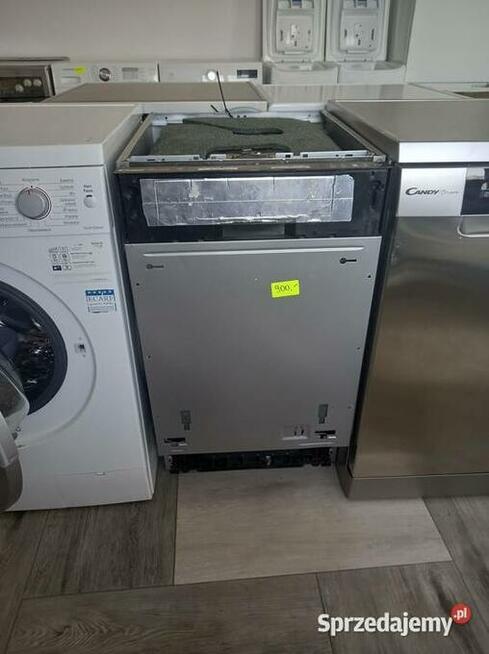 Nowa zmywarka do zabudowy Candy Brava CDIH 1L952 45cm.