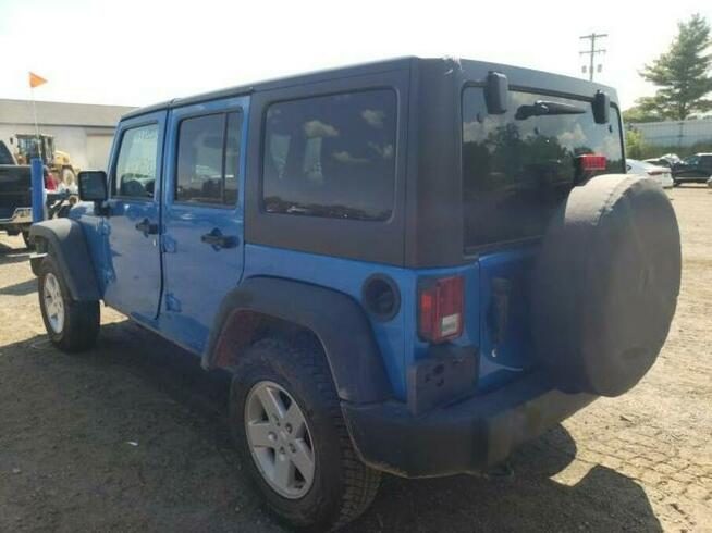 Jeep Wrangler 2015, 3.6L, 4x4, porysowany