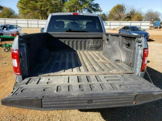 Ford F150 2020, 5.0L, 4x4, porysowany