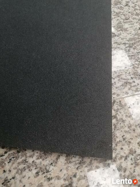 Konglomerat kwarcowy IMPERIAL BLACK 60x60x1,2 szczotka