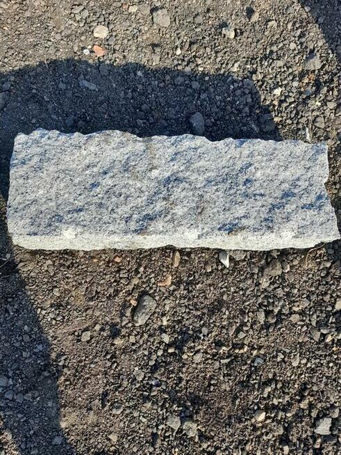 OBRZEŻE GRANITOWE ŁUPANE 10X20X60 cm