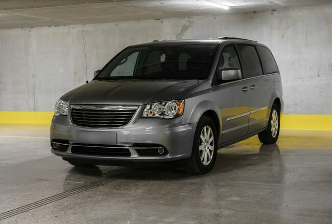 Chrysler Town & Country Warszawa