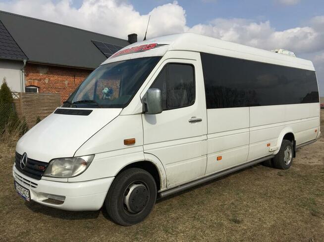 Przewozy autokarowe, wynajem 50-, 20-osobowe (autokar, bus)