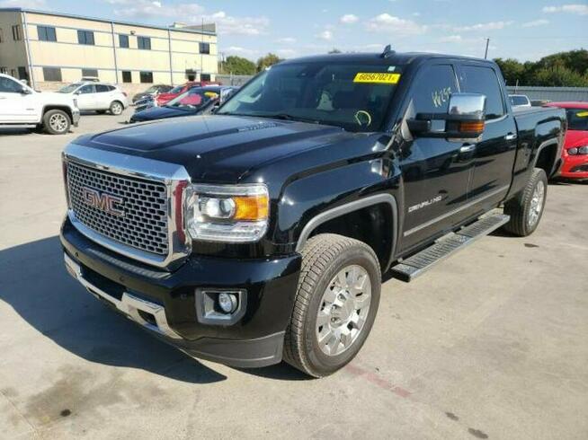 GMC Sierra K2500, 2016, 6.6L, 4x4, porysowany