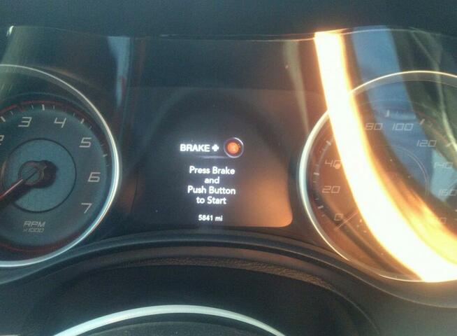 Dodge Charger 2021, 6.4L, po kradzieży