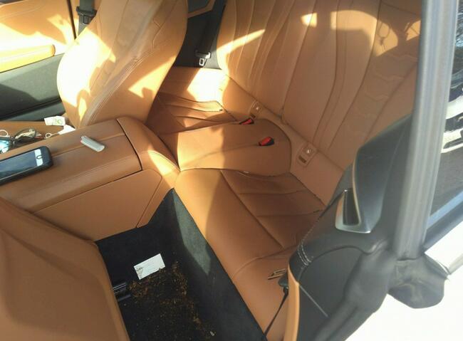 M850i, 2019, kabrio, od ubezpieczalni