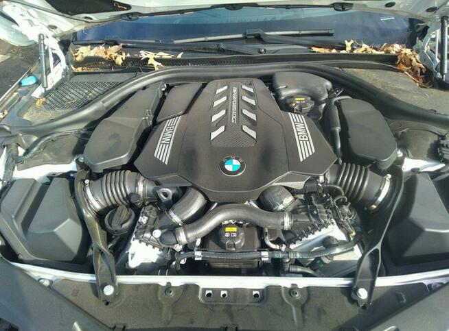 M850i, 2019, kabrio, od ubezpieczalni