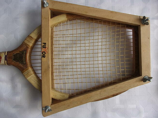 Kolekcjonerskie praski do stabilizacji starych rakiet