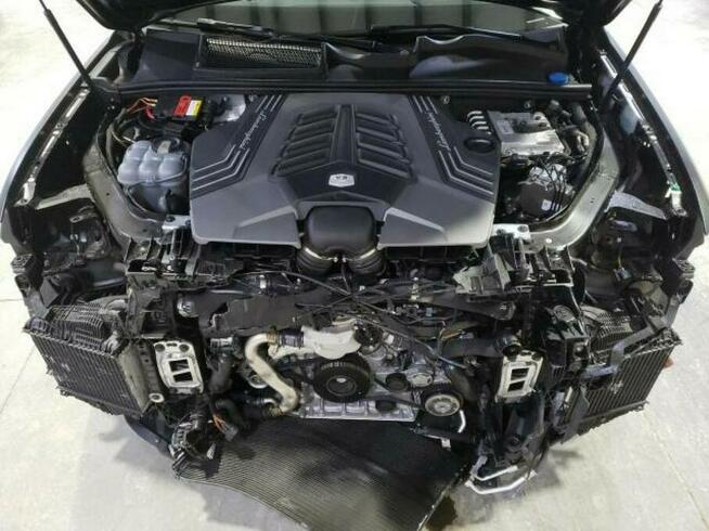 Lamborghini Urus 2020, 4.0L, 4x4, od ubezpieczalni