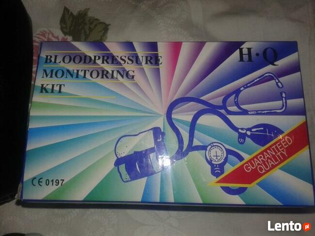 nowy ciśnieniomierz stetoskop słuchawki zegar