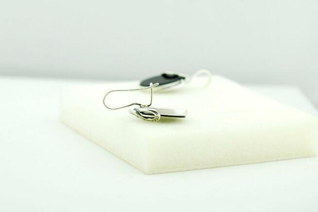 Piękne kolczyki srebrne: onyx, markazyty, srebro...