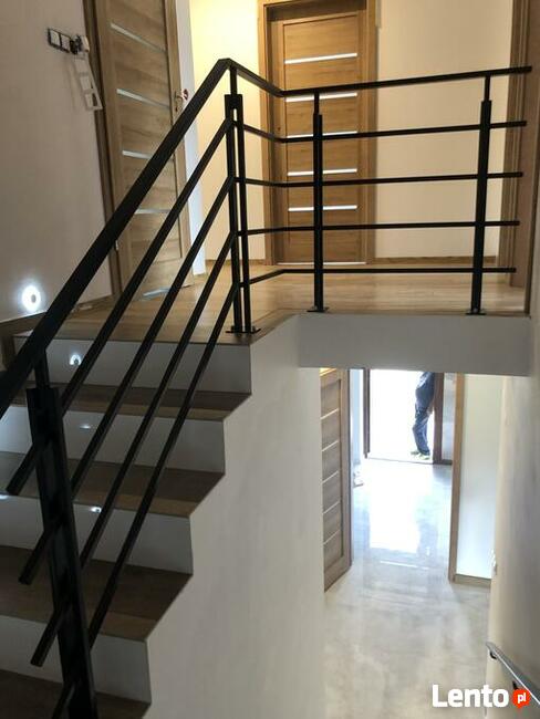 BALUSTRADY, BALKONY ZE STALI NIERDZEWNEJ