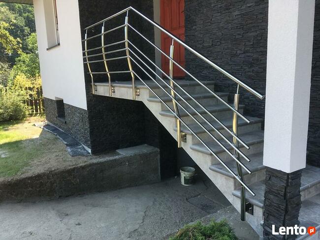 BALUSTRADY, BALKONY ZE STALI NIERDZEWNEJ