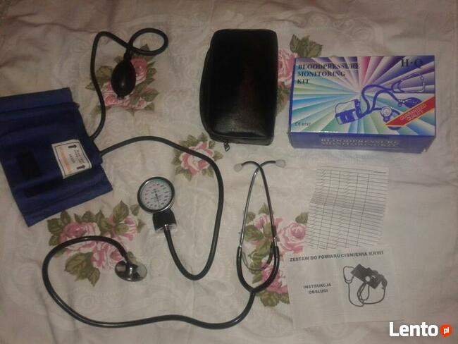 nowy ciśnieniomierz stetoskop słuchawki zegar