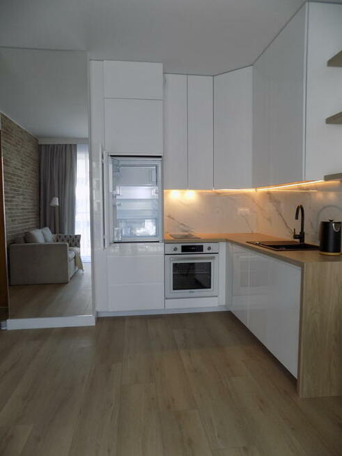 Miasteczko Nova Ochota ul Łopuszańska, apartament 2022 GARAŻ