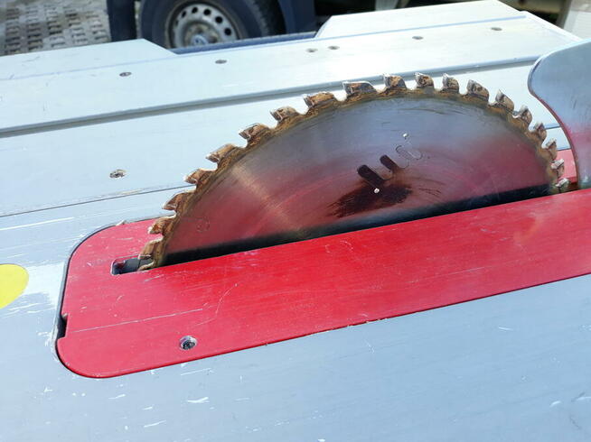 Piła stołowa Bosch GTS 10XC stół mobilny GTA60W