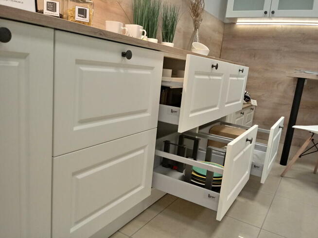 Meble kuchenne - wyprzedaż ekspozycji.