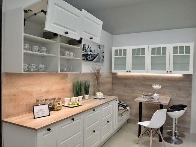 Meble kuchenne - wyprzedaż ekspozycji.