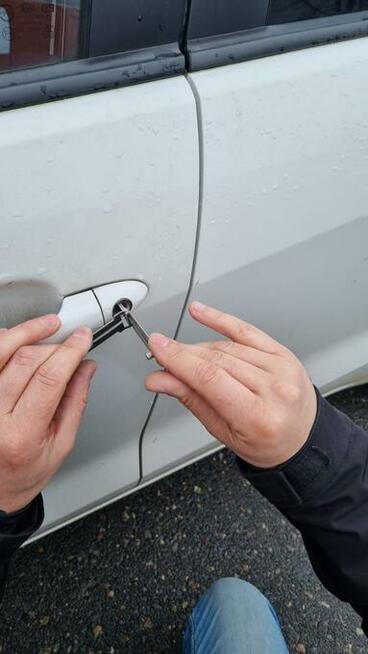 Ślusarz Warszawa. Pogotowie Zamkowe. Mobilny Serwis