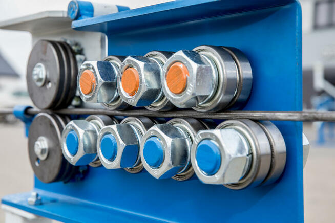 Prościarka do drutu odgromowego PR6/8-7 rolkowa od OLMET