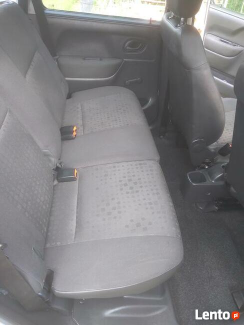 Czyszczenie tapicerki, kominów, rynien