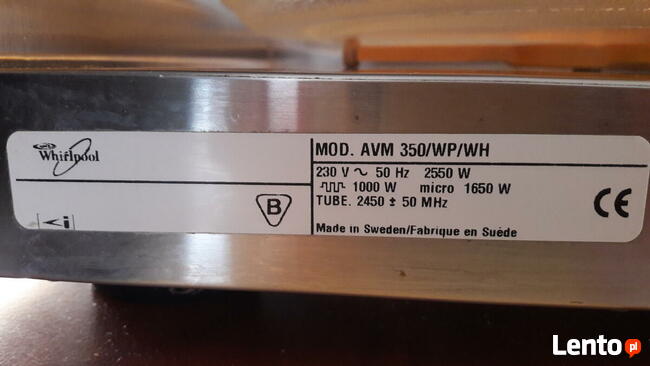 Sprzedam kuchenkę mikrofalową firmy Whirlpool model AVM 350