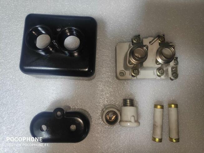 Podstawa bezpiecznikowa