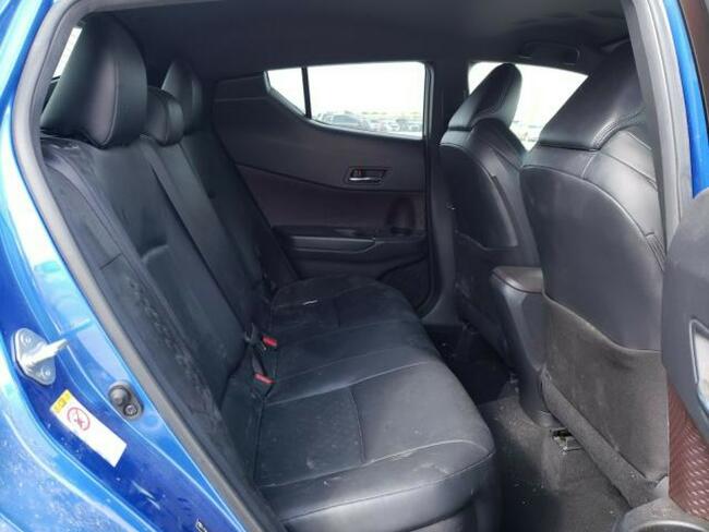 Toyota C-HR 2019, 2.0L, po gradobiciu