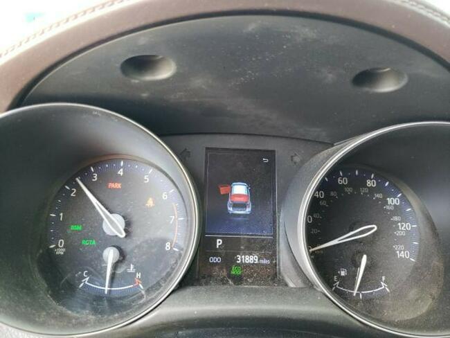 Toyota C-HR 2019, 2.0L, po gradobiciu