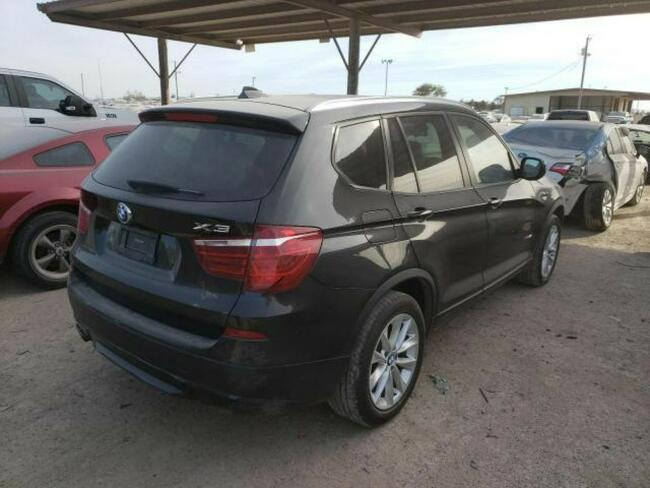 BMW X3 2014, 2.0L, 4x4, po gradobiciu