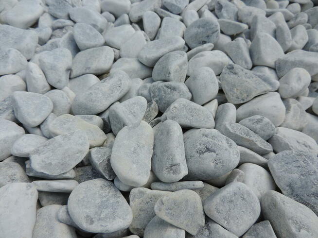 Kamień ozdobny szary otoczak Ice Blue grys białoszary lodowy