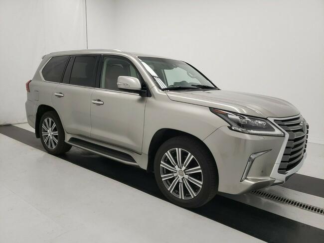 2016 Lexus LX 570 5.7l benz. V8. 367KM autom.