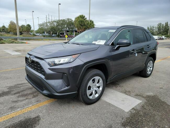 Toyota RAV-4 LE 2.5 automat