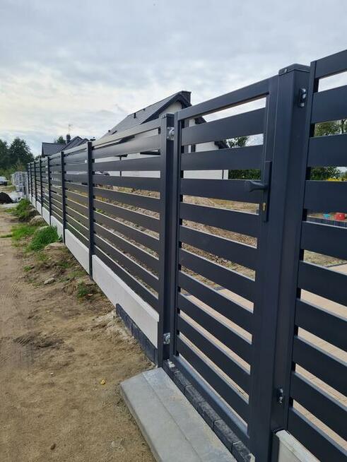 Bramy, ogrodzenia palisadowe, ogrodzenia panelowe