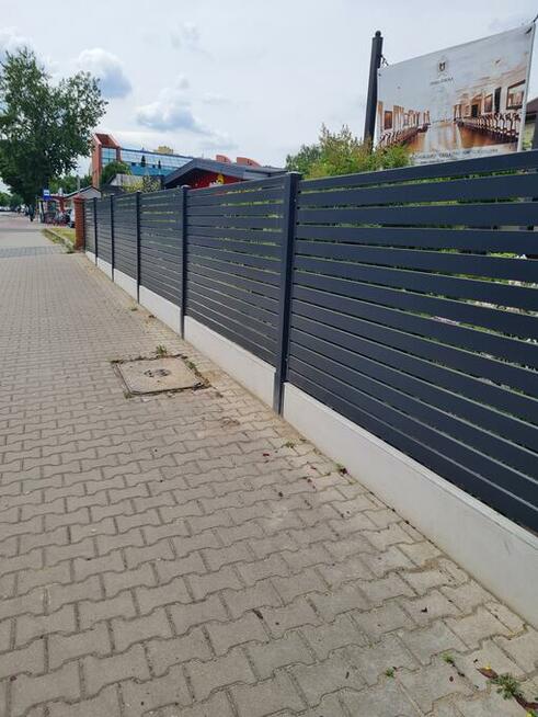 Bramy, ogrodzenia palisadowe, ogrodzenia panelowe