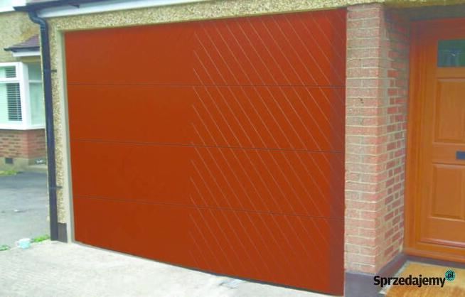 Brama garażowa segmentowa drewniana - okladzina OKUME