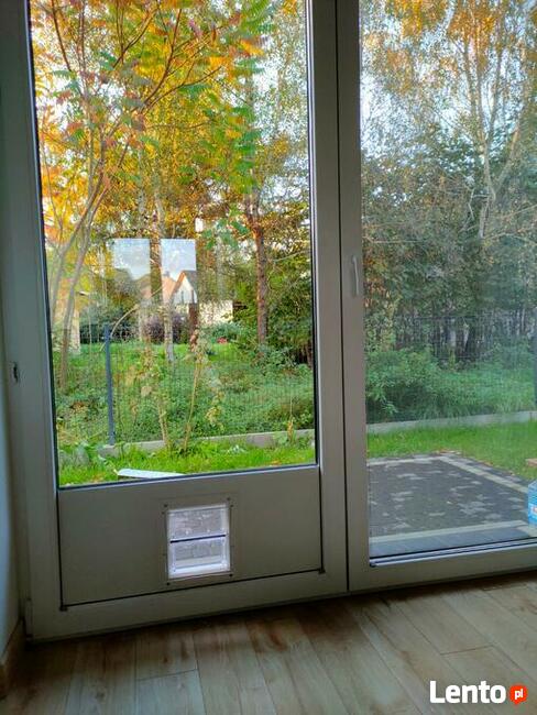 Wyprowadzenie rury wyrzutowej od klimatyzatora wewnętrznego