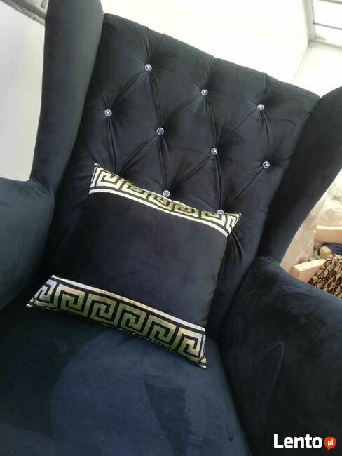 Wypasiony fotel uszak czarny glamour