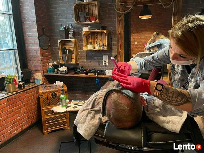 Fryzjer męski K.K. Barberka, Zapraszam