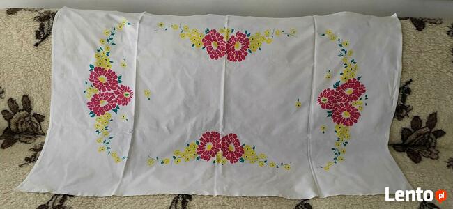 Obrusy lniano-bawełniane od 10zł do 40zł