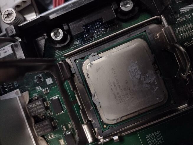 Serwer HP z systemem Windows Serwer 2003R2