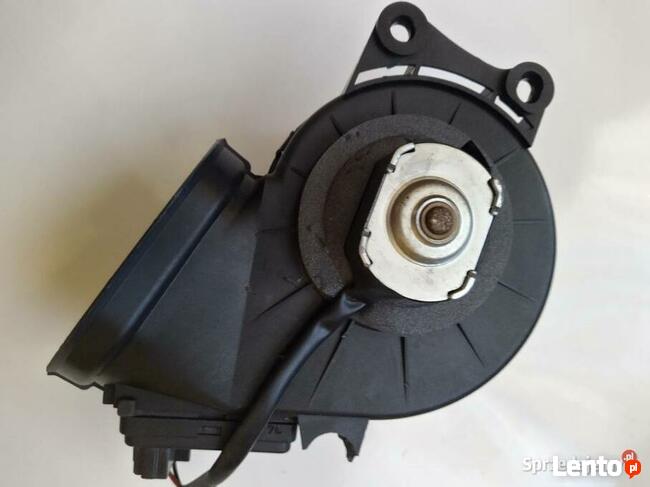 Citroen C8 wentylator nawiewu boczny prawy 1485724080