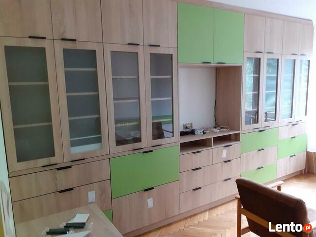 Stolarz z doświadczeniem zaprojektuje i wykona meble