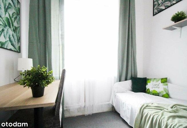 Uroczy pokój - Centrum, ul. Leszczyńskiego 50
