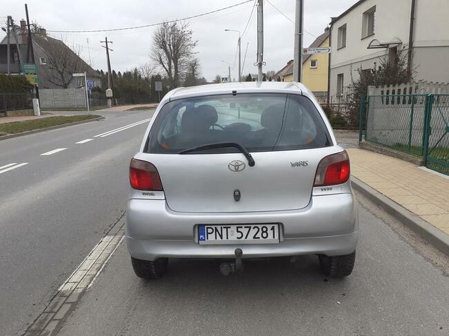 Toyota Yaris 1,3 benzyna