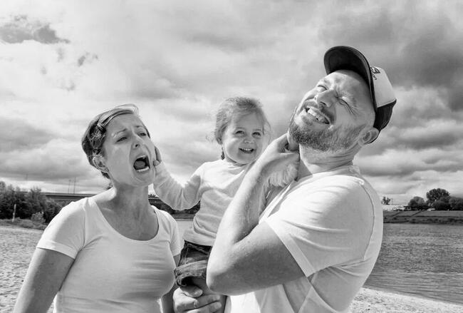 Fotograf - sesje portretowe, ciążowe, rodzinne, śluby